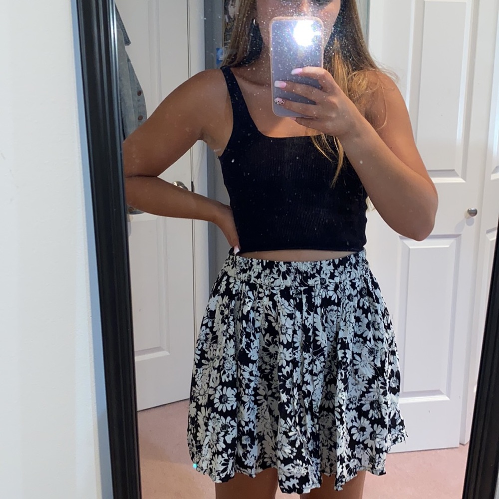 Bethany Mota Floral Skater Skirt - Picture 3 of 3